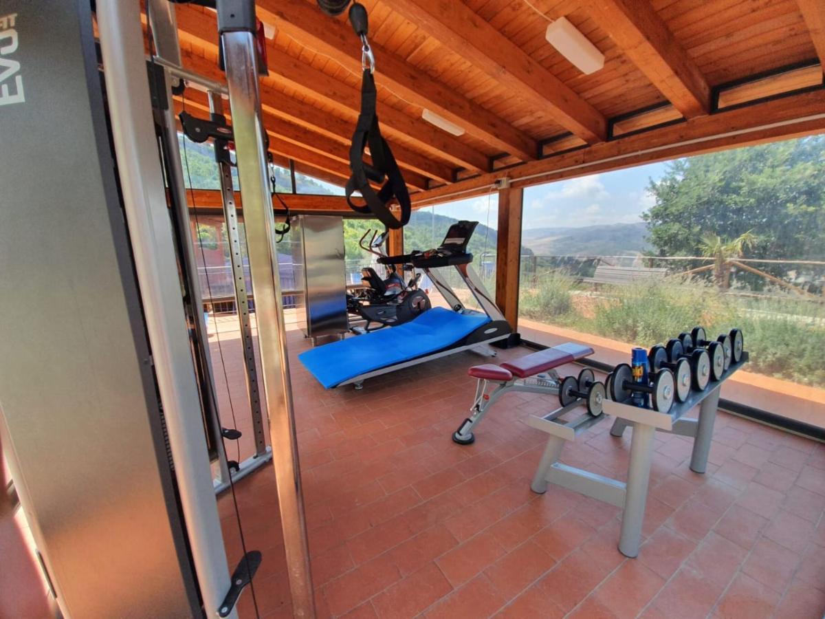 Resort San Nicola - Restaurant And Wellness Fitness Polizzi Generosa Exteriér fotografie